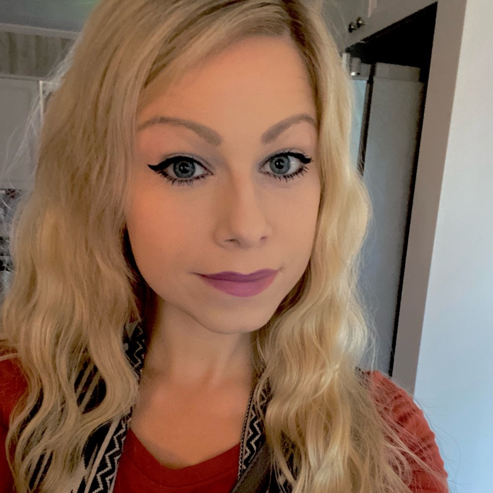 Meet your Posher, Sarah